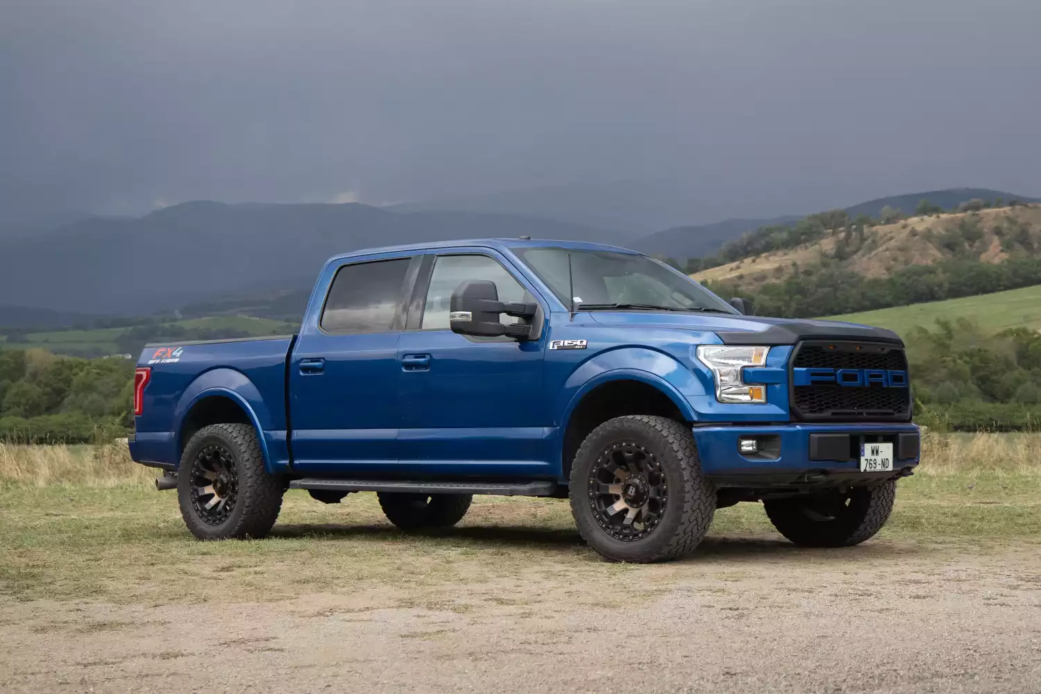 car garbage can for Ford F-Series